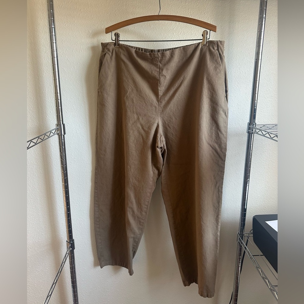 EILEEN FISHER KHAKI PANTS.